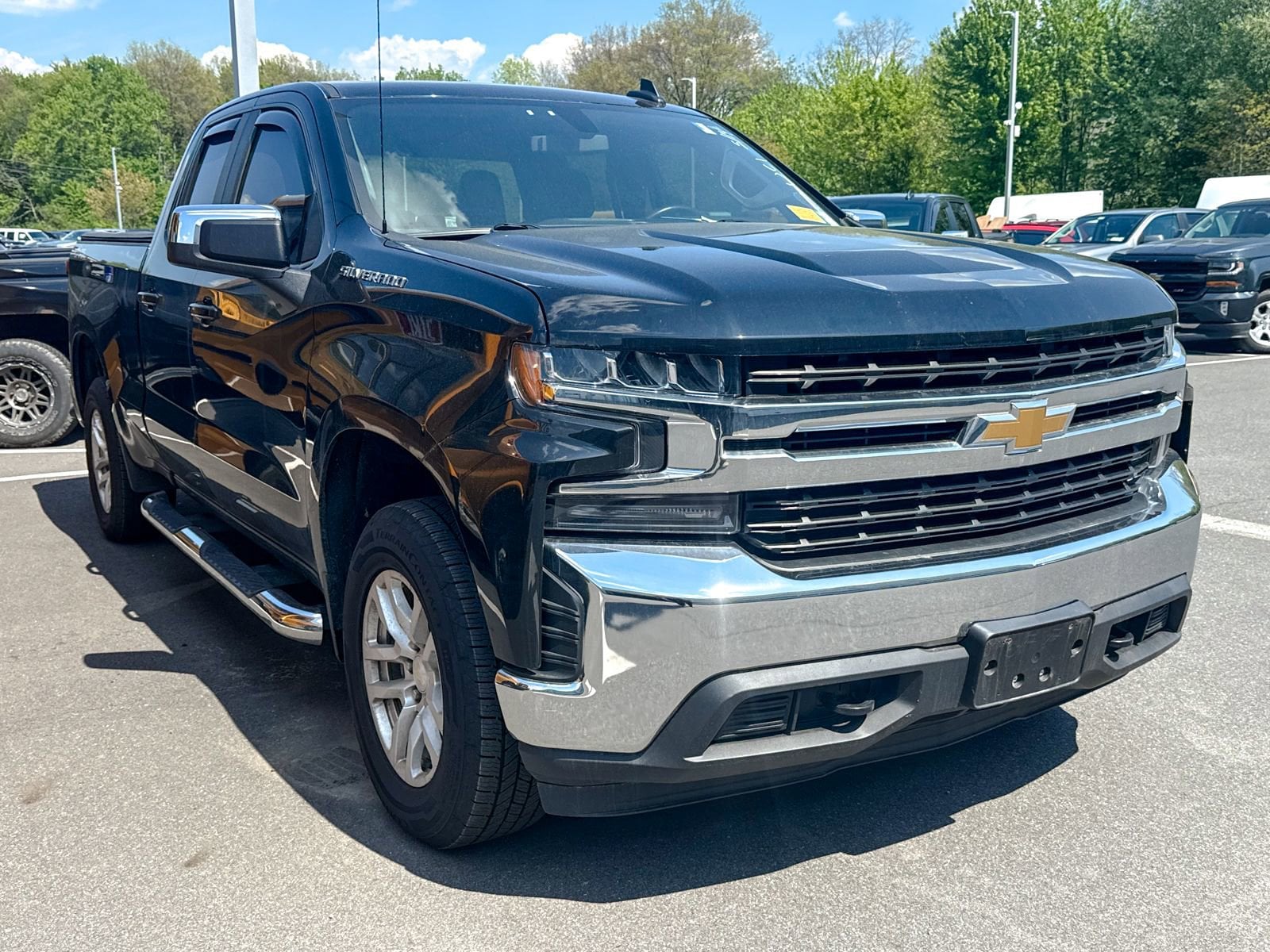 2022 Chevrolet Silverado 1500 LT 2FL 4X4 Double Cab Std Box's photo