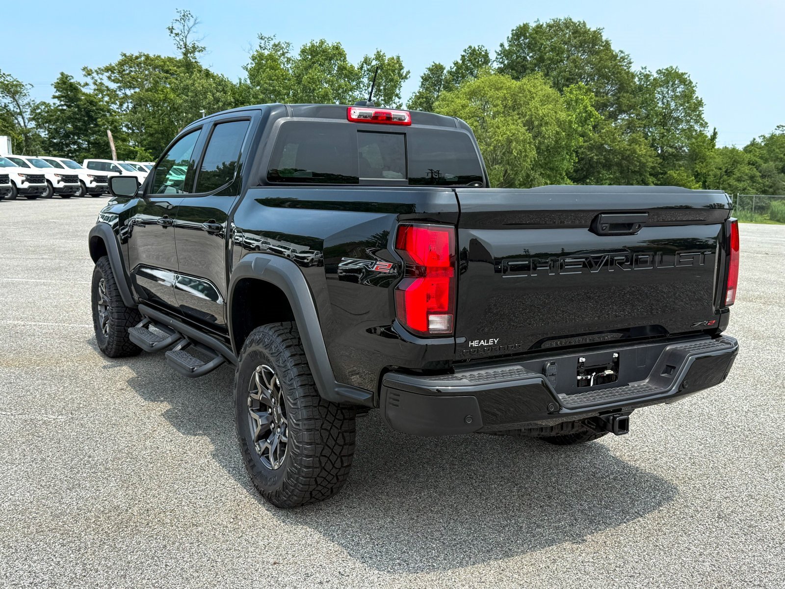 2025 Chevrolet Colorado ZR2 photo 2