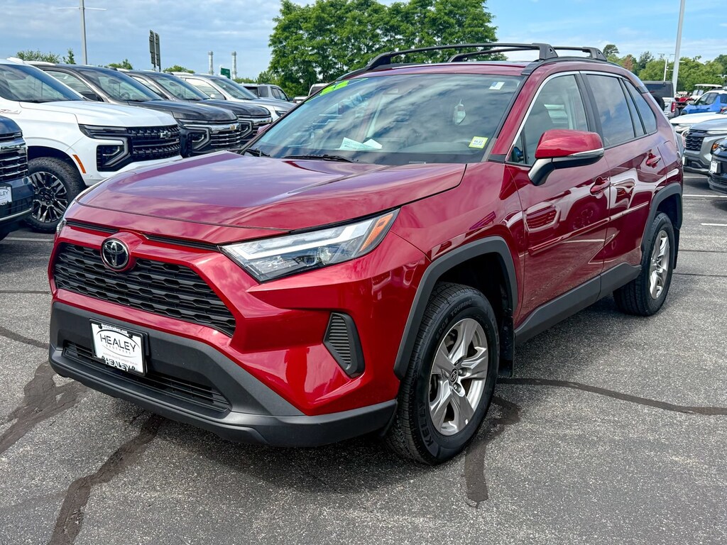Used 2022 Toyota RAV4 XLE SUV