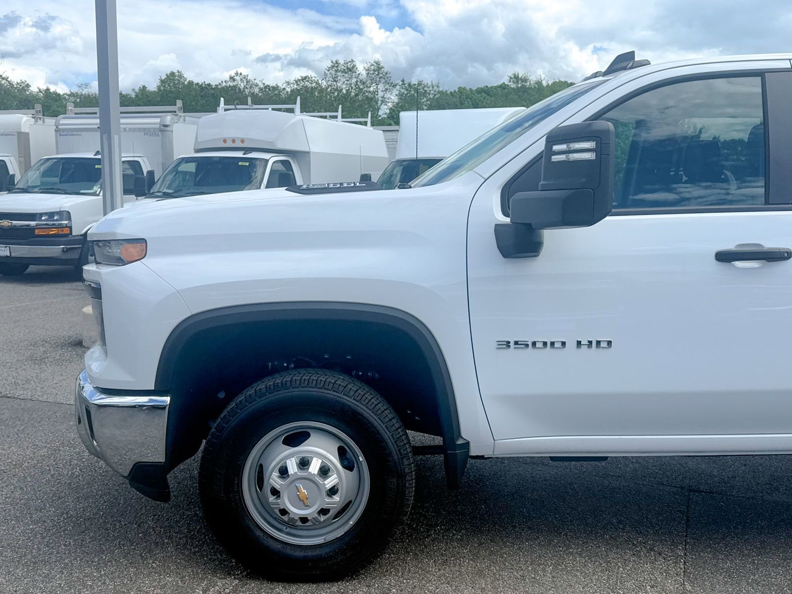 2025 Chevrolet Silverado 3500 HD Work Truck - Photo 9