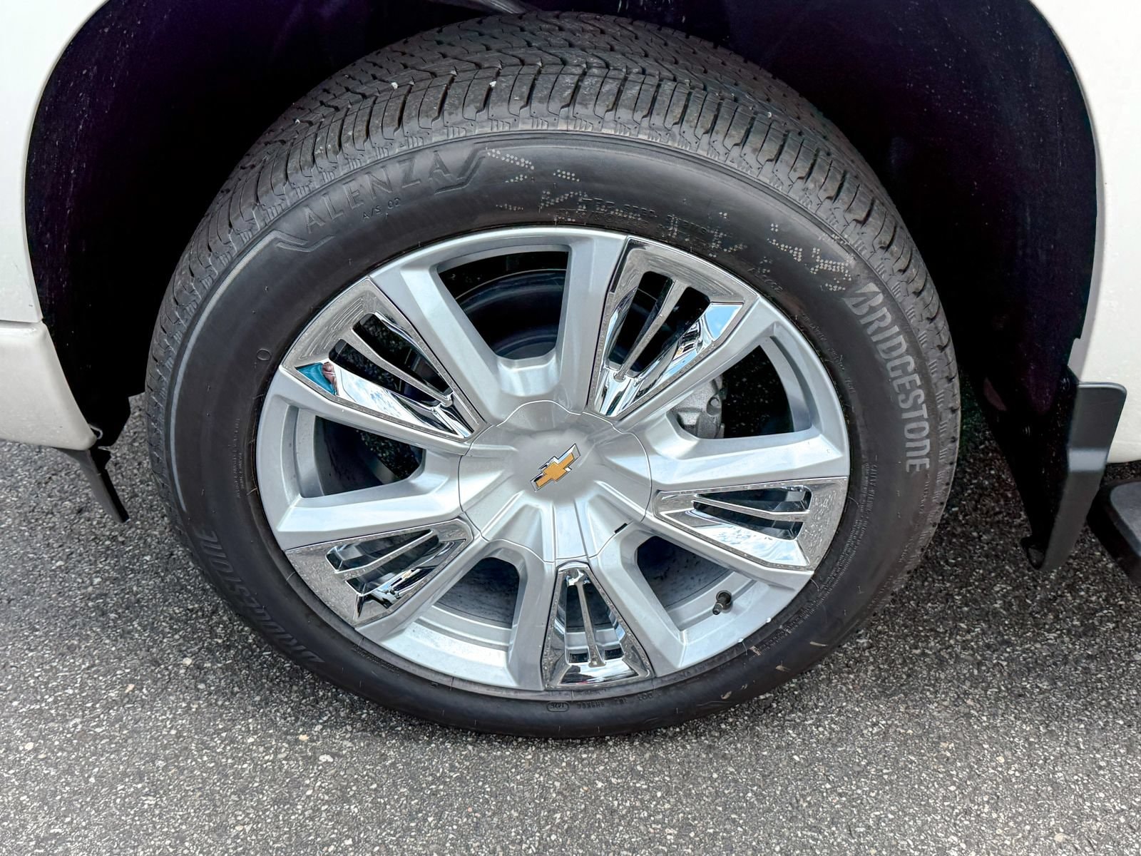 2026 Chevrolet Silverado 1500 High Country - Photo 10