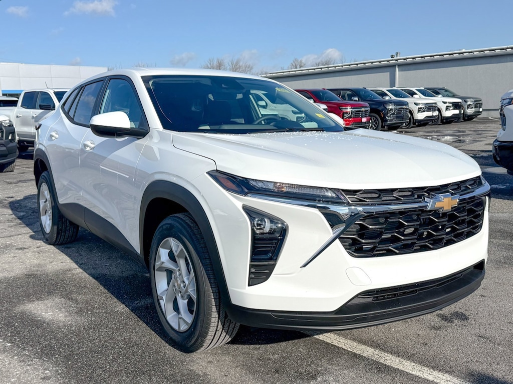 New 2026 Chevrolet Trax LS SUV