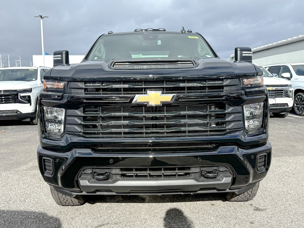 New 2026 Chevrolet Silverado 2500 HD Custom Truck Crew Cab