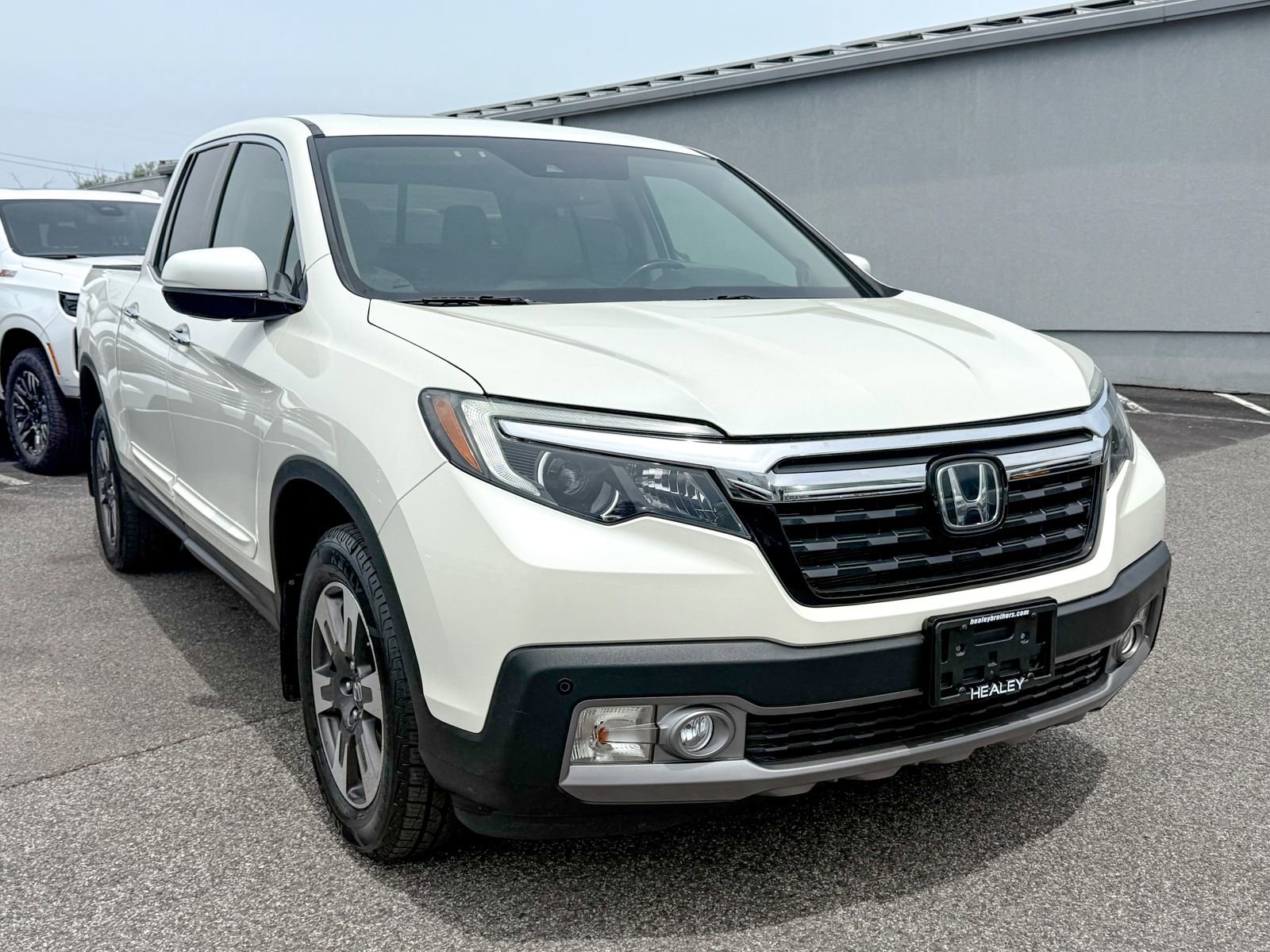 2019 Honda Ridgeline RTL-E AWD's photo