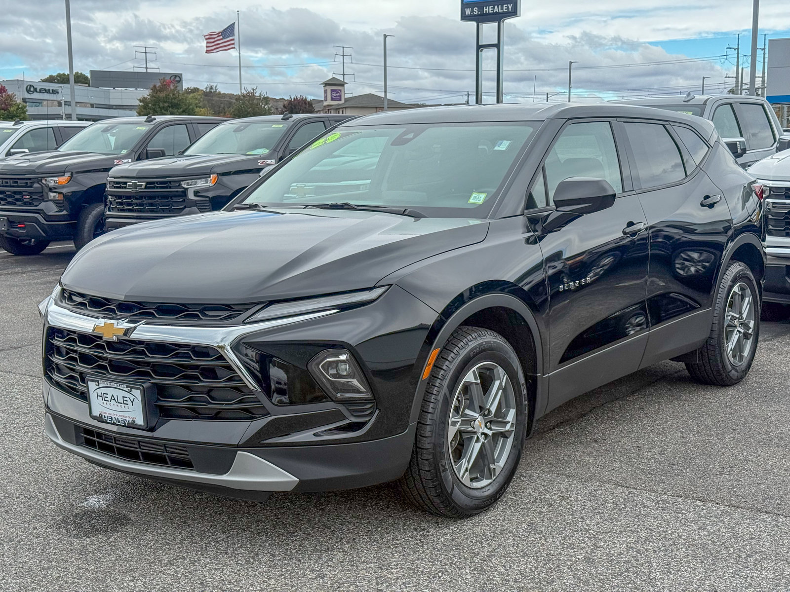Used 2025 Chevrolet Blazer 2LT SUV