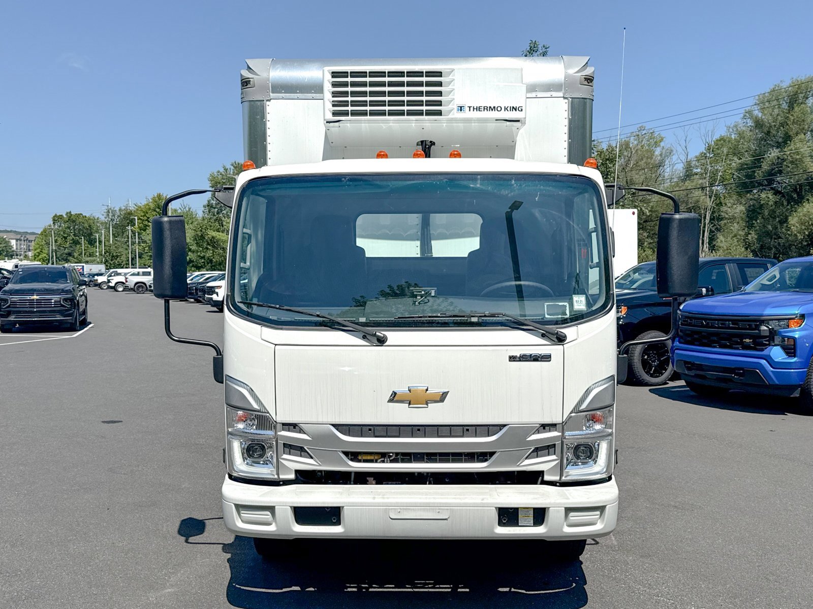 2024 Chevrolet Silverado 4500HD photo 3