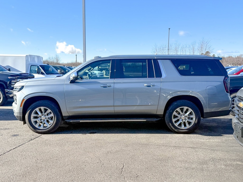 New 2025 Chevrolet Suburban Premier SUV