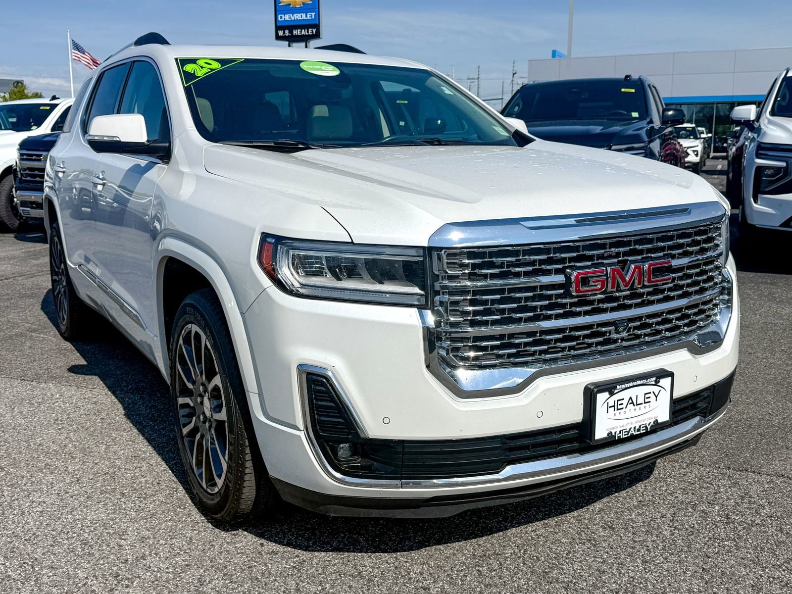 2020 GMC Acadia Denali AWD's photo