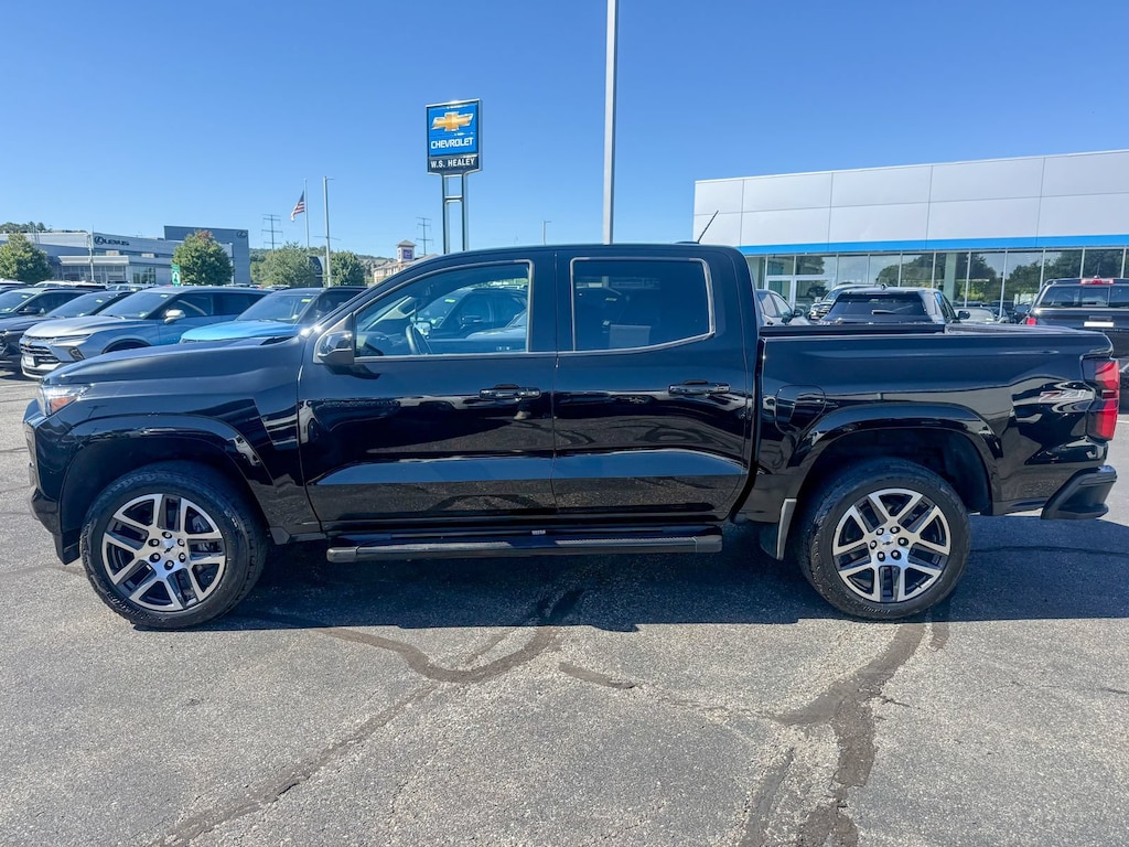 Used 2023 Chevrolet Colorado 4WD Z71 Truck Crew Cab