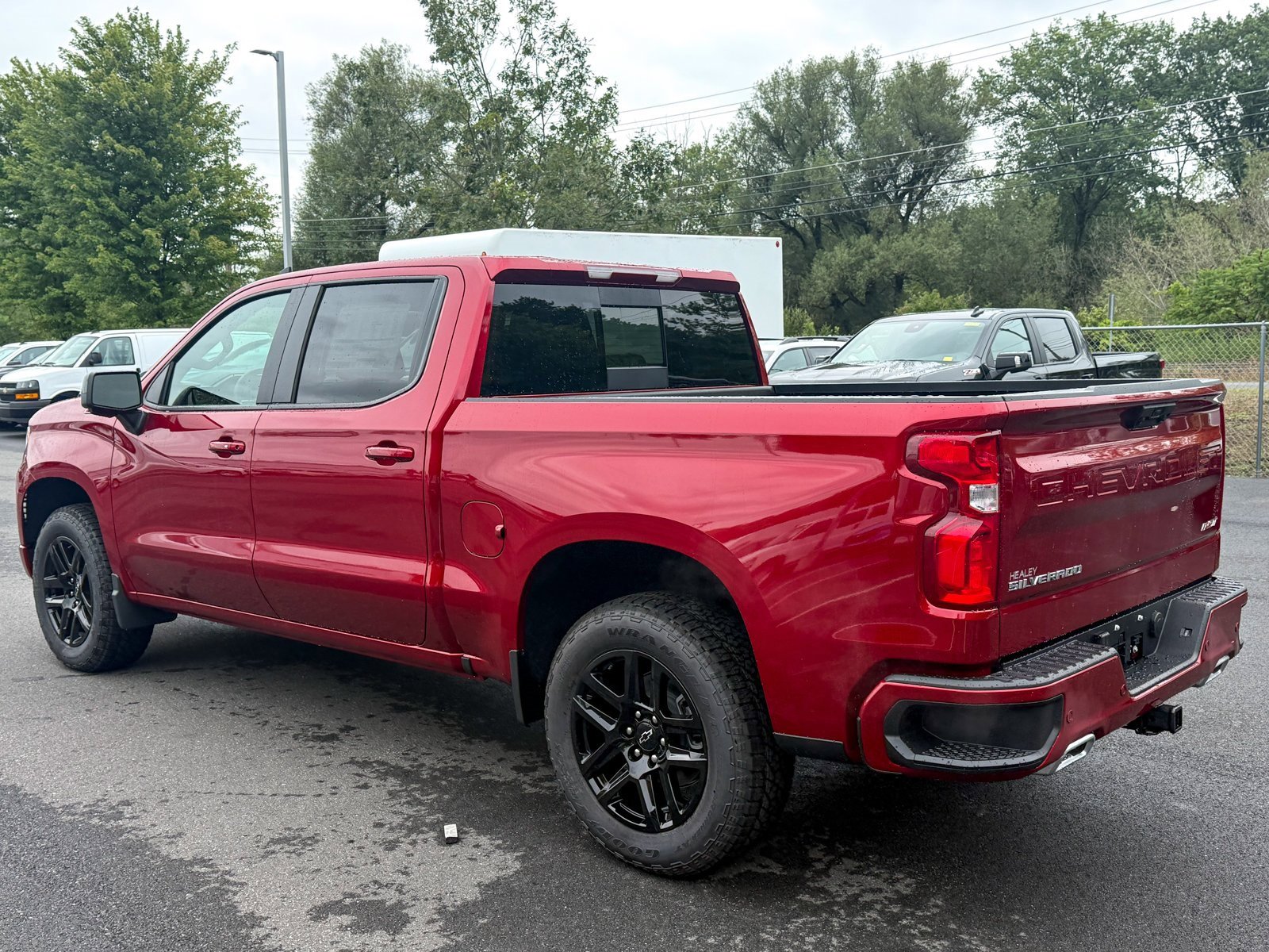 2026 Chevrolet Silverado 1500 RST photo 2