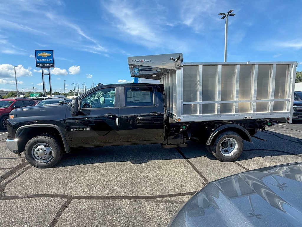 New 2026 Chevrolet Silverado 3500 HD Chassis Cab LT Truck Crew Cab