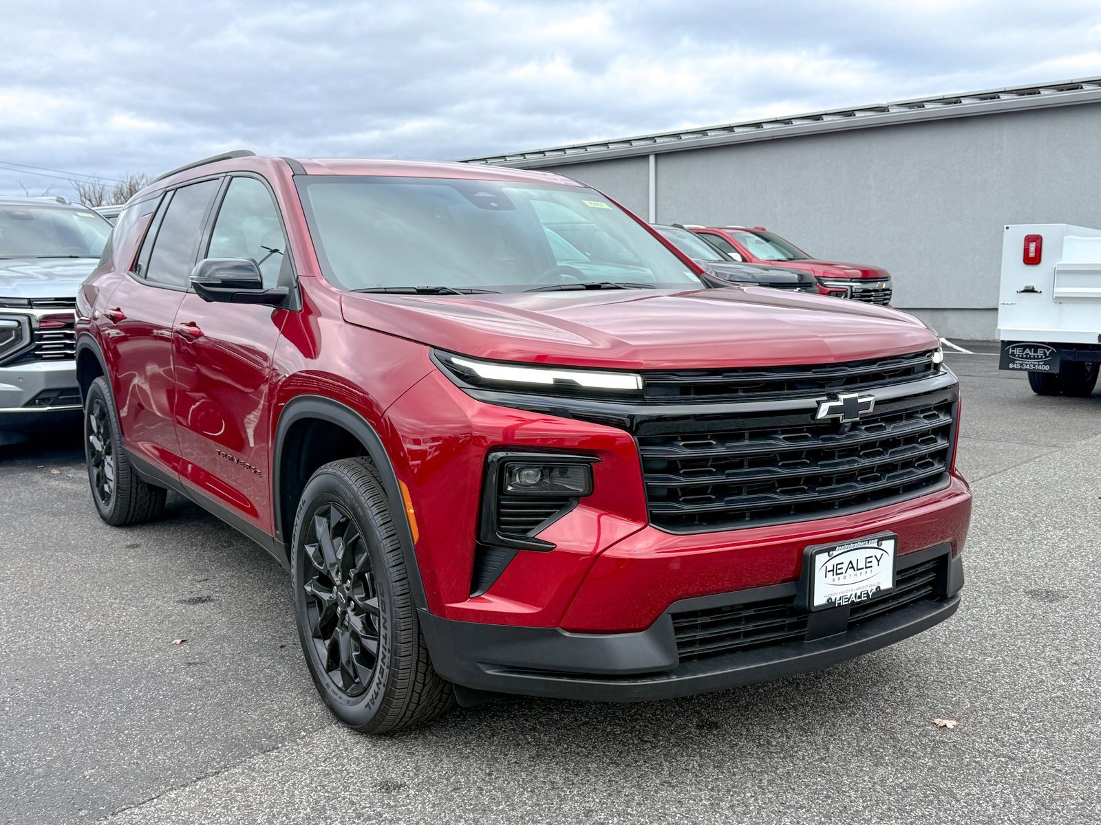 2026 Chevrolet Traverse LT's photo