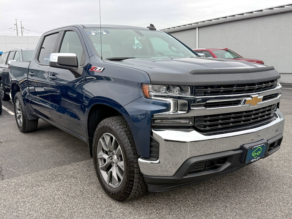 Used 2021 Chevrolet Silverado 1500 LT Truck Crew Cab
