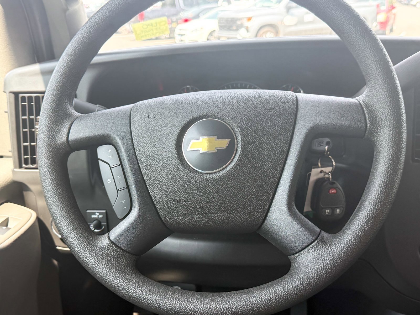 2025 Chevrolet Express 3500 Cutaway Van photo 3