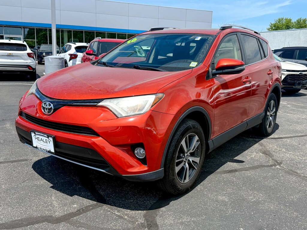 Used 2016 Toyota RAV4 XLE SUV