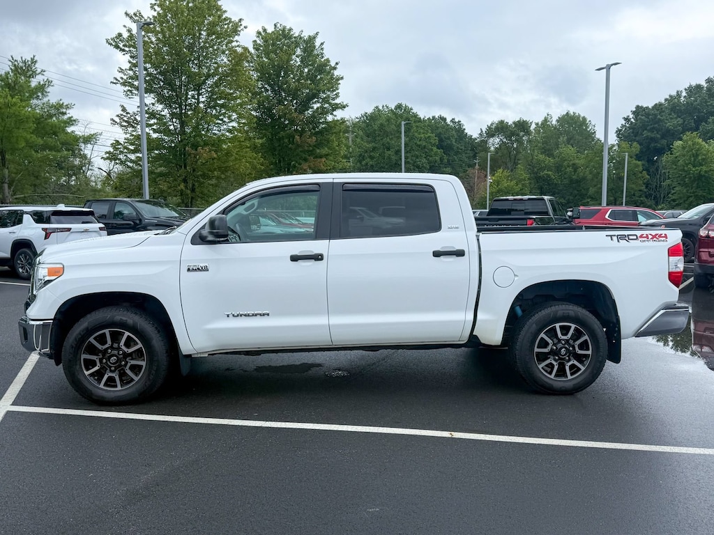 Used 2015 Toyota Tundra SR5 5.7L V8 Truck CrewMax