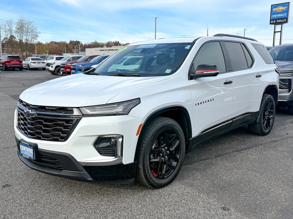 Used 2023 Chevrolet Traverse Premier SUV