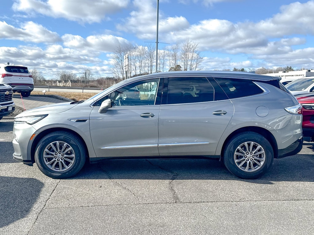 Used 2024 Buick Enclave Premium SUV