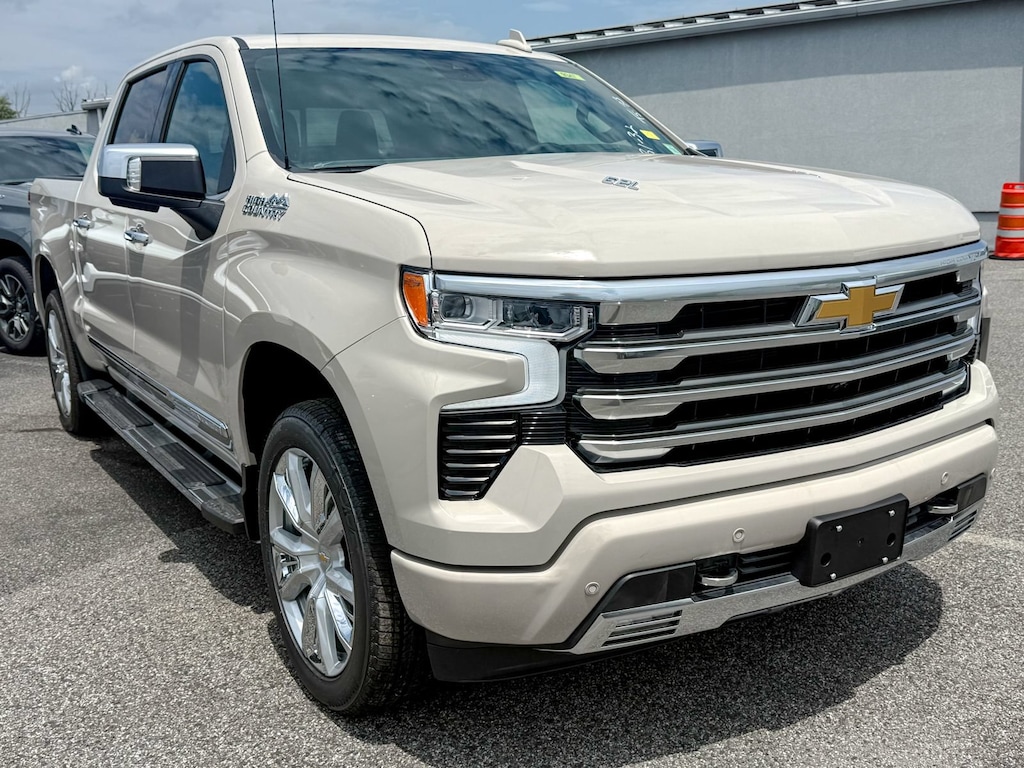 New 2026 Chevrolet Silverado 1500 High Country Truck Crew Cab