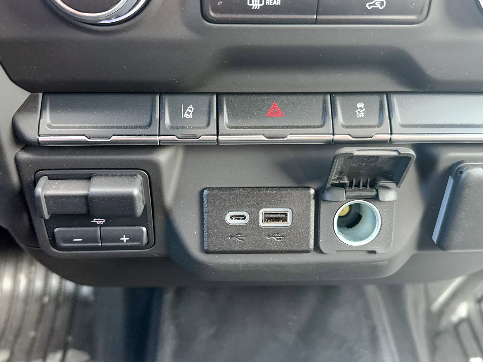 2025 Chevrolet Silverado 3500 HD Work Truck - Photo 33