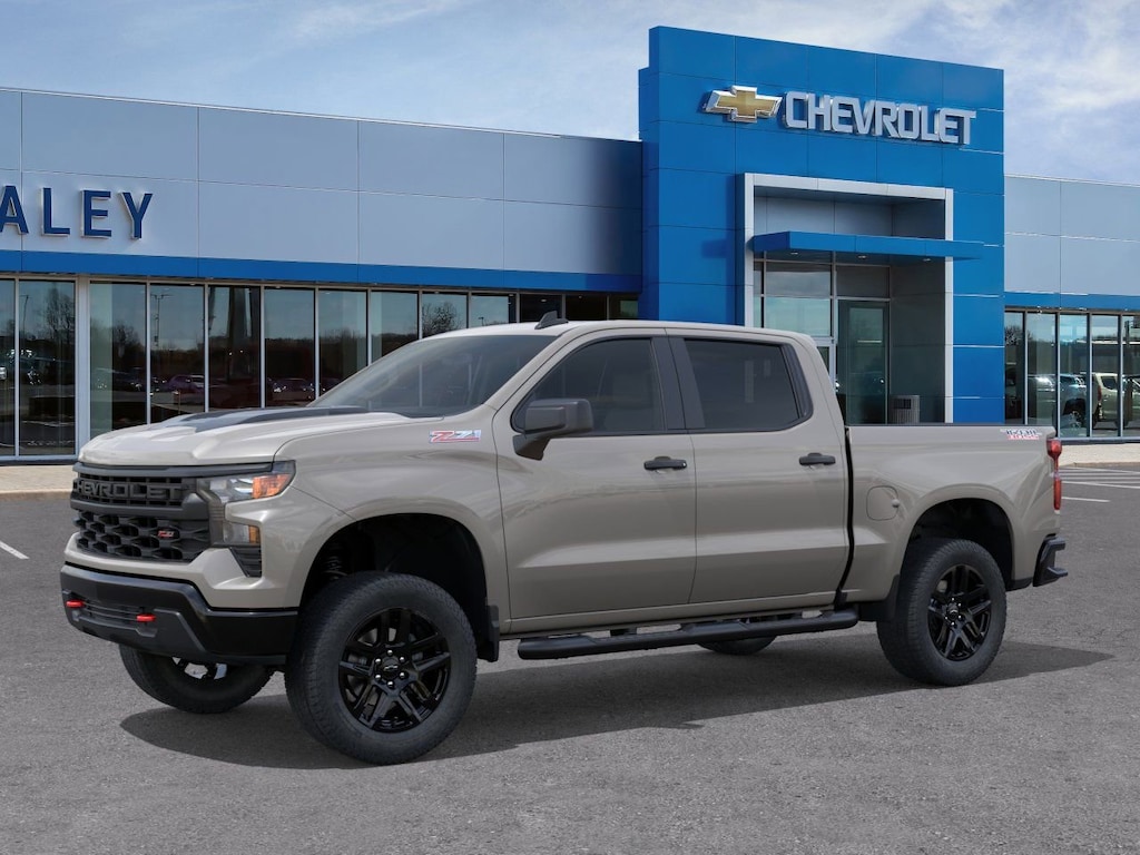 New 2026 Chevrolet Silverado 1500 Custom Trail Boss Truck Crew Cab