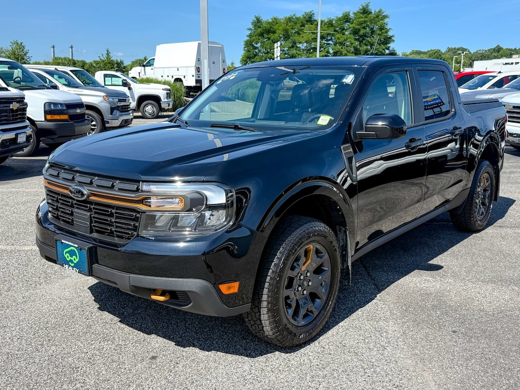 Used 2024 Ford Maverick Lariat Truck SuperCrew