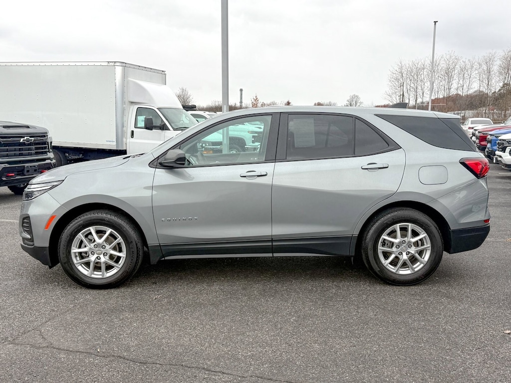 Used 2023 Chevrolet Equinox LS SUV
