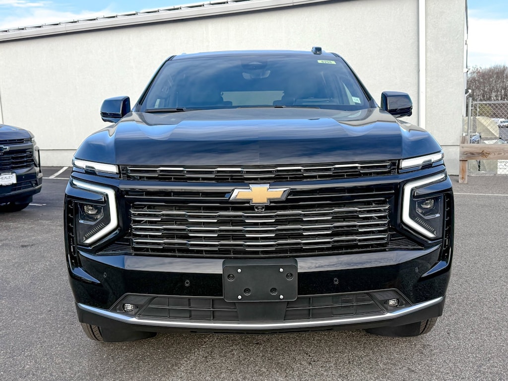 New 2025 Chevrolet Suburban High Country SUV