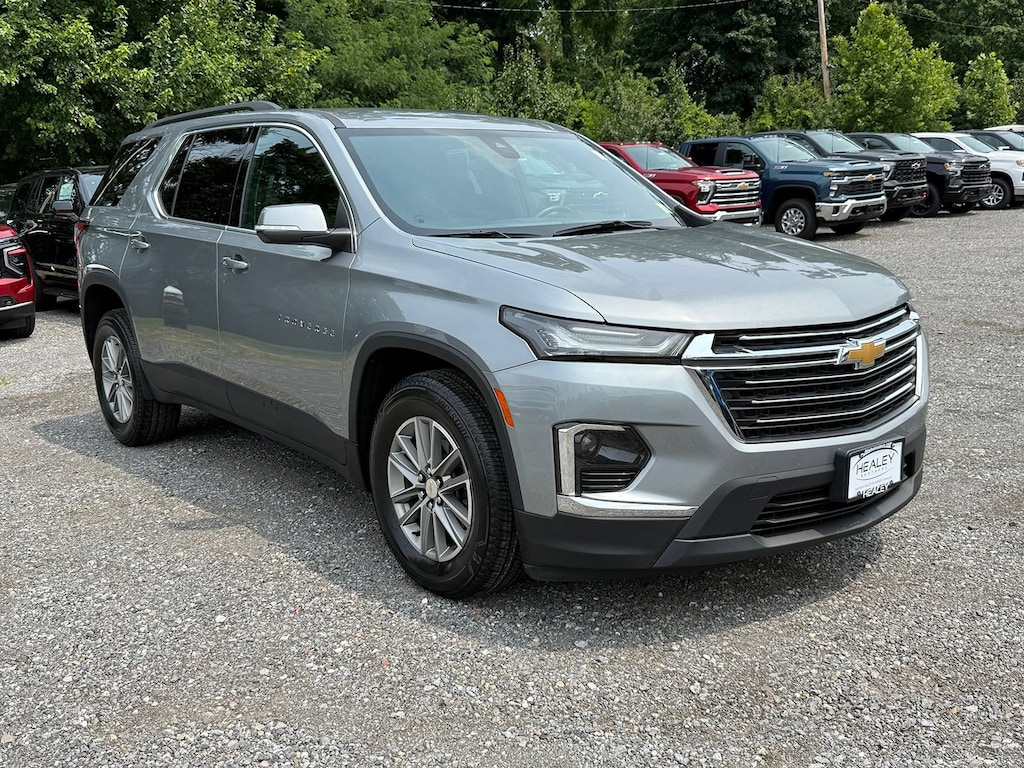 Used 2024 Chevrolet Traverse Limited LT Cloth SUV