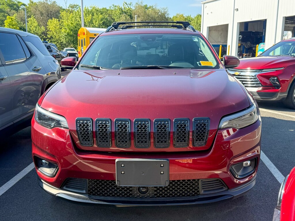 Used 2021 Jeep Cherokee Altitude 4x4 SUV