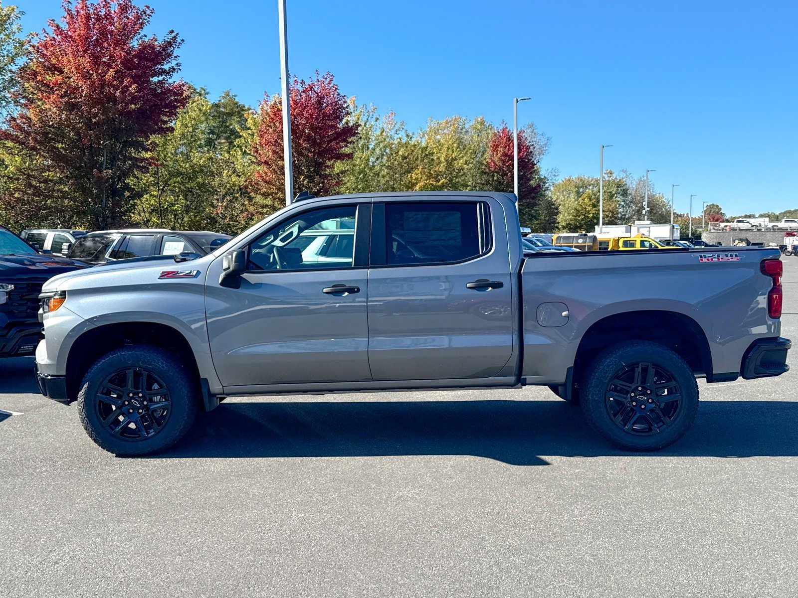 2026 Chevrolet Silverado 1500 Custom Trail Boss photo 4