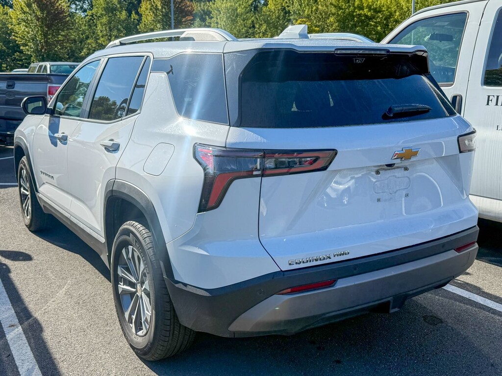 Used 2025 Chevrolet Equinox LT SUV