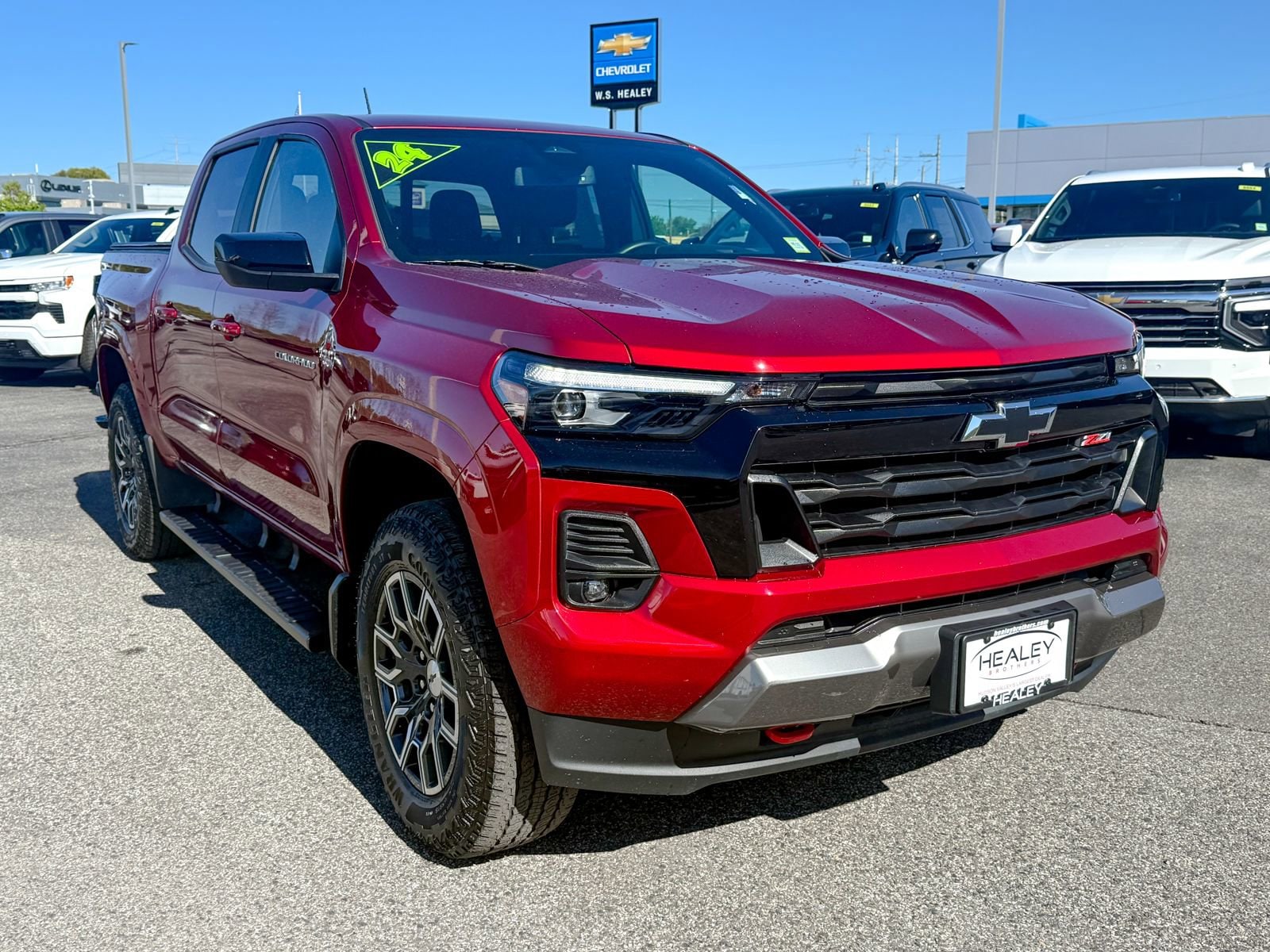 2024 Chevrolet Colorado Truck Crew Cab 