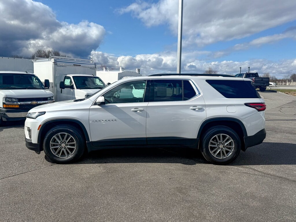 Used 2023 Chevrolet Traverse LT Leather SUV