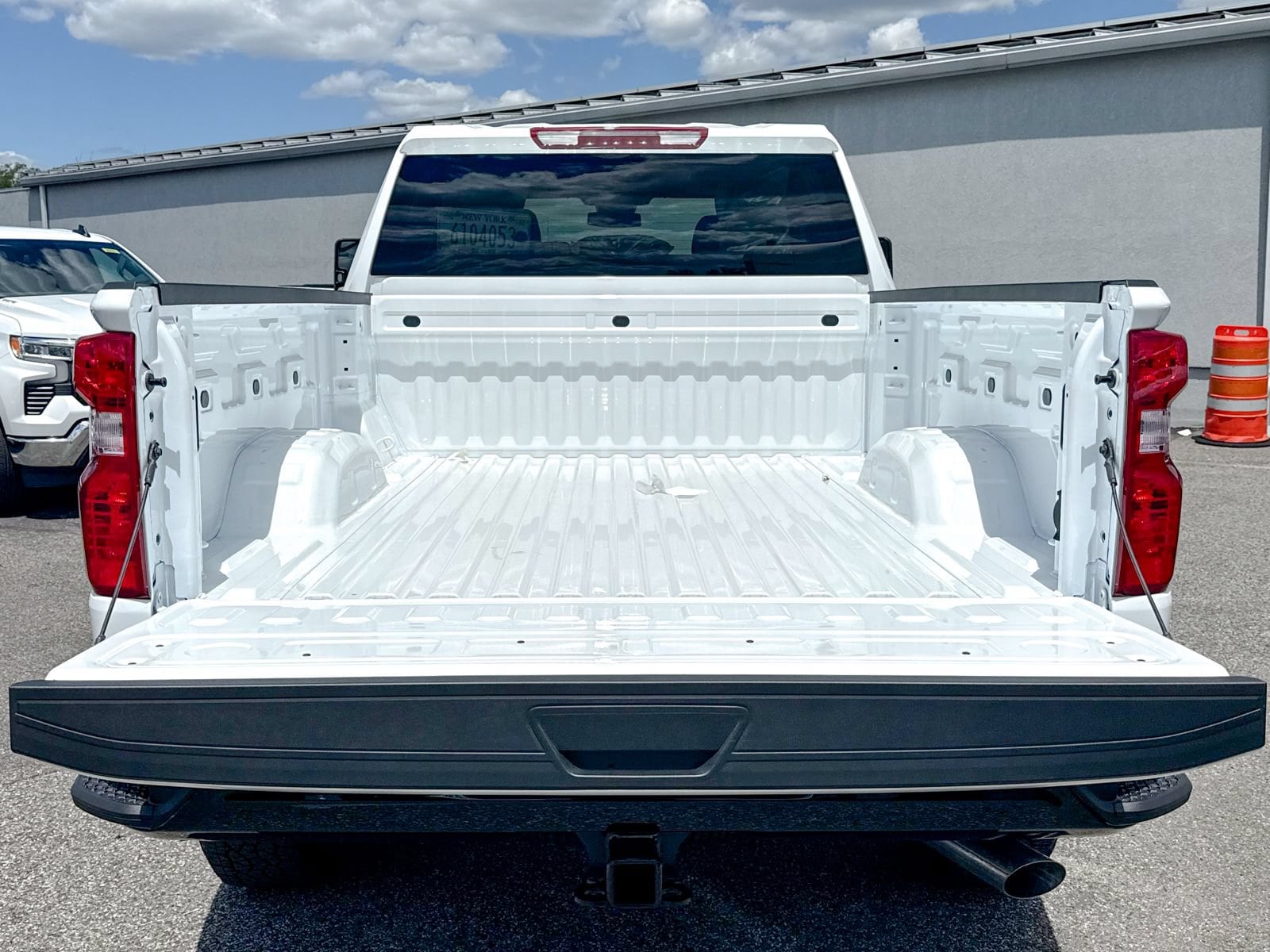 2026 Chevrolet Silverado 2500 HD Custom - Photo 14