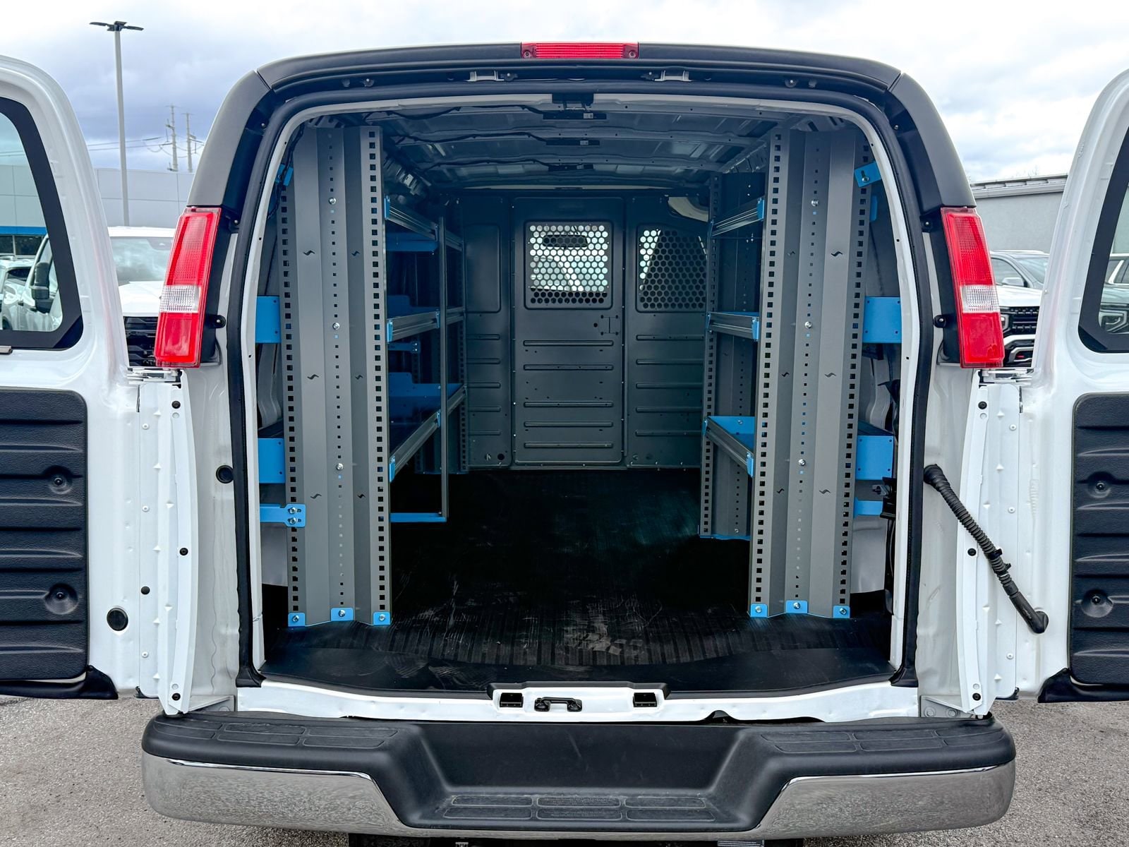 2025 Chevrolet Express Cargo Work Van - Photo 12