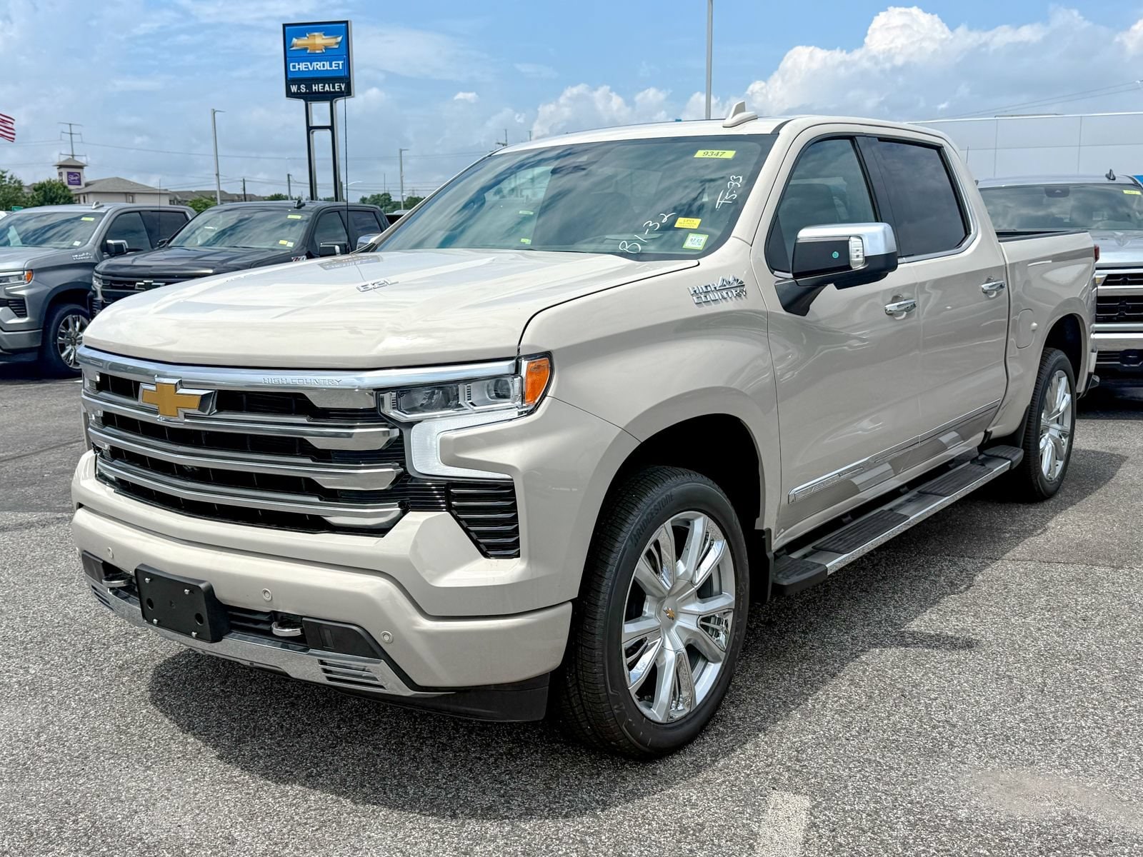 2026 Chevrolet Silverado 1500 High Country - Photo 3