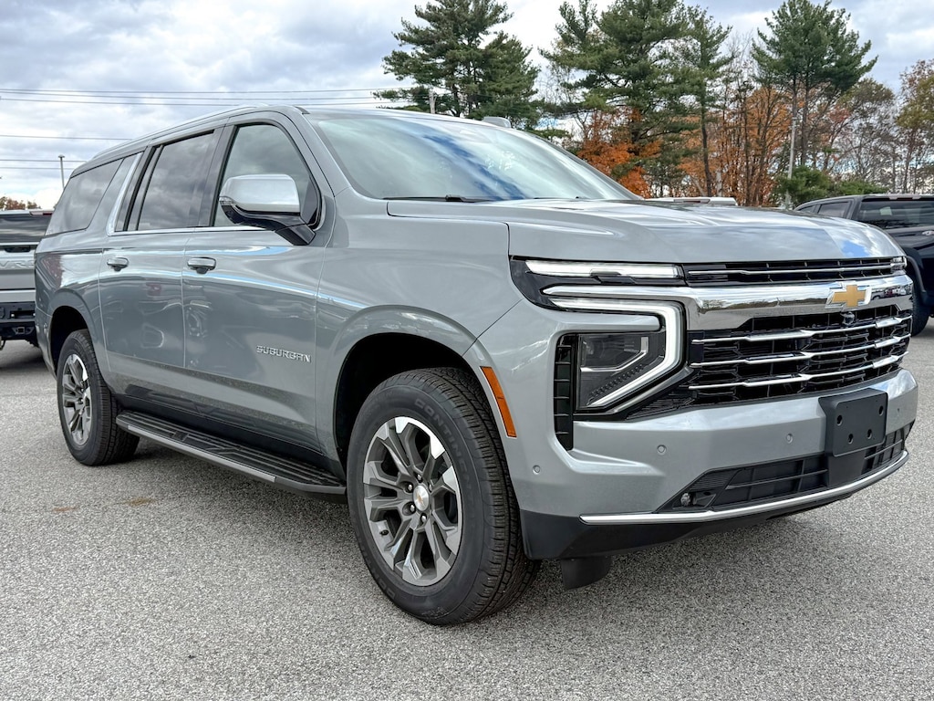 New 2026 Chevrolet Suburban LT SUV