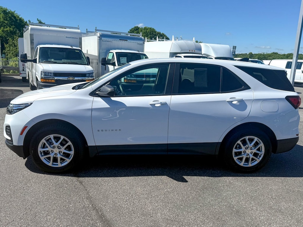 Used 2024 Chevrolet Equinox LS SUV
