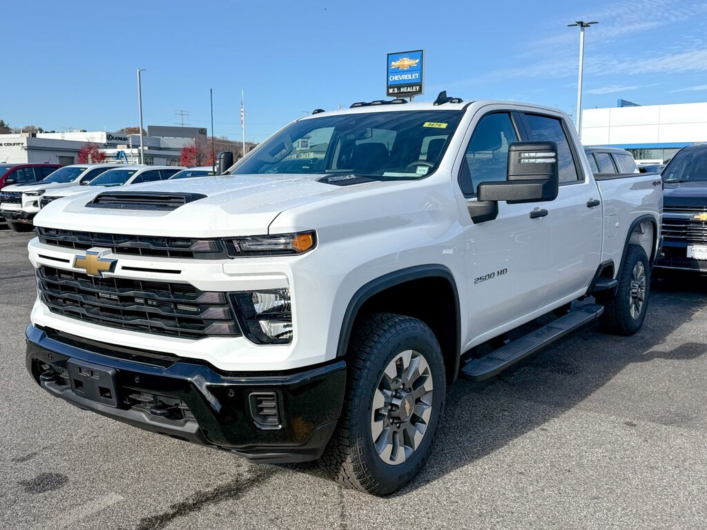 New 2026 Chevrolet Silverado 2500 HD Custom Truck Crew Cab