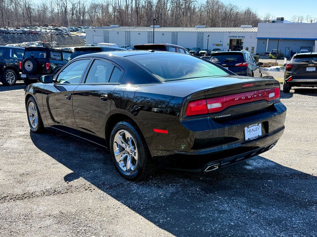 Used 2013 Dodge Charger SXT Plus Sedan