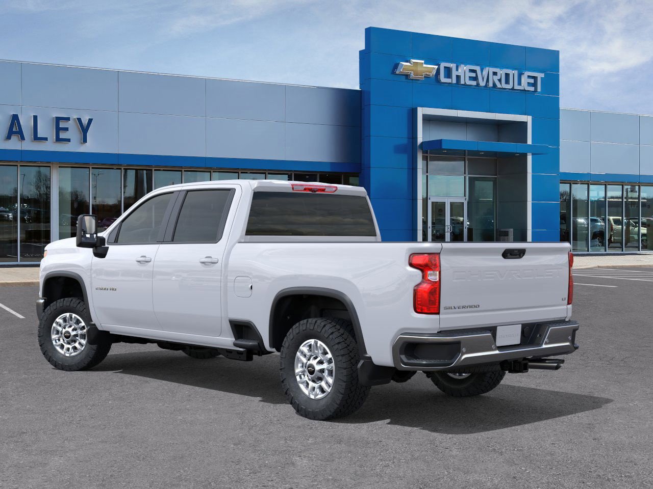 2025 Chevrolet Silverado 2500HD LT photo 3