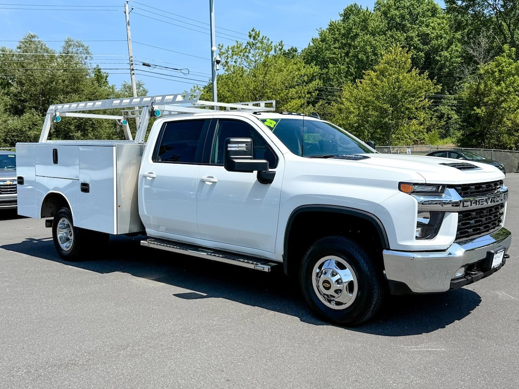Used 2023 Chevrolet Silverado 3500 HD Chassis Cab LT Truck Crew Cab