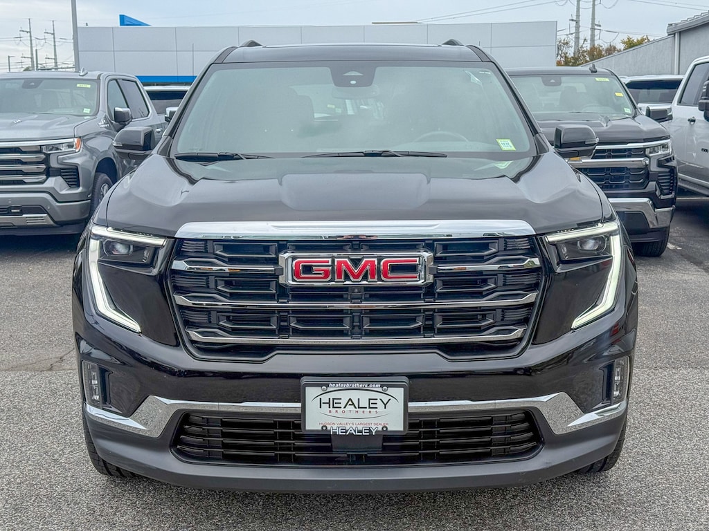 Used 2024 GMC Acadia Elevation SUV