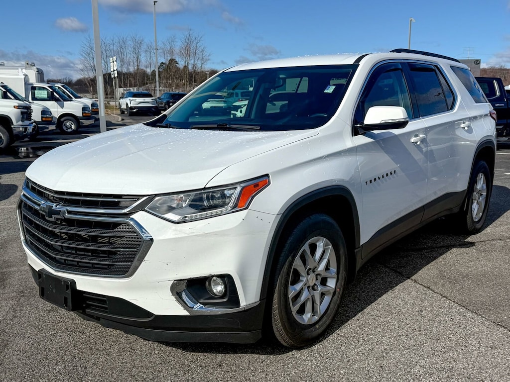 Used 2020 Chevrolet Traverse LT Cloth SUV