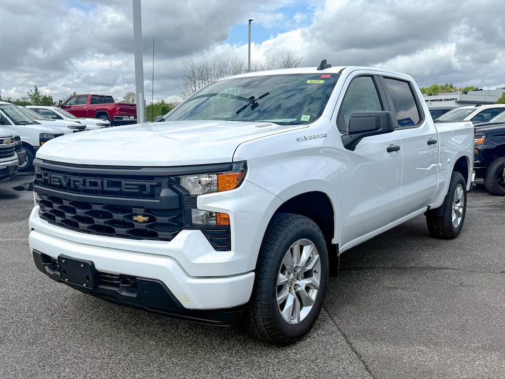 New 2026 Chevrolet Silverado 1500 Custom Truck Crew Cab