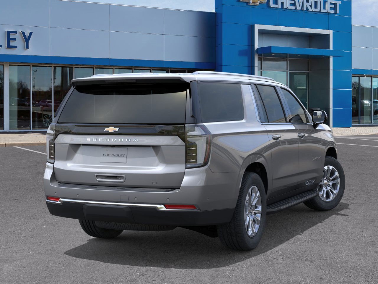 2026 Chevrolet Suburban LT photo 4