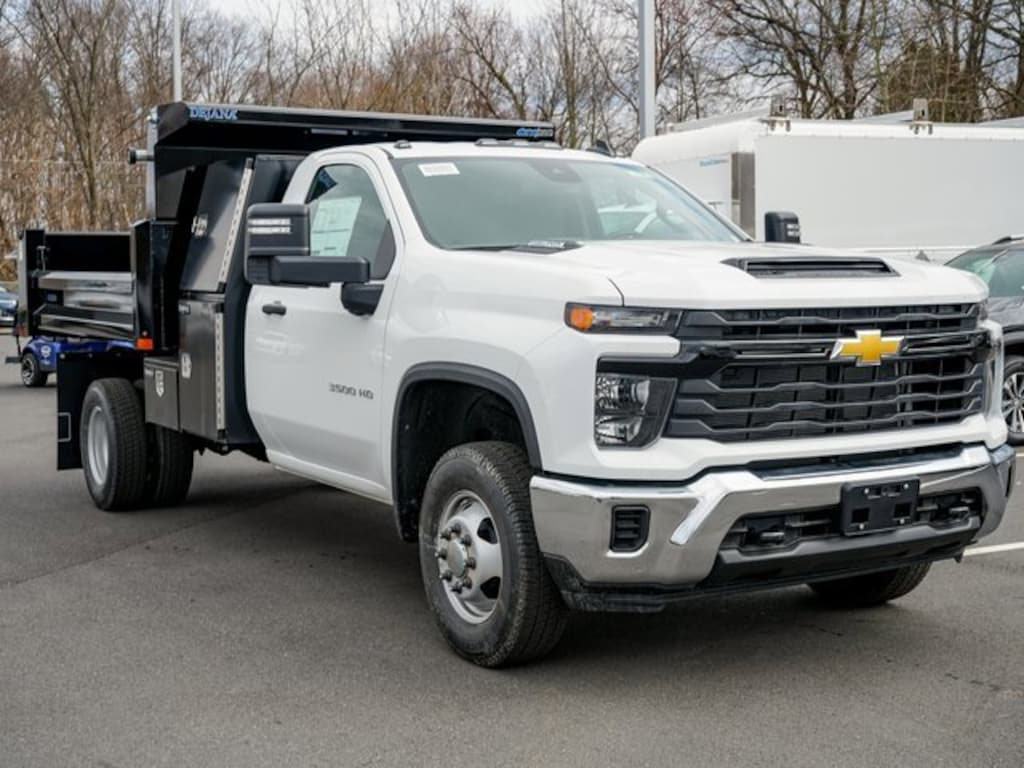 New 2025 Chevrolet Silverado 3500 HD Chassis Cab Work Truck Truck Regular Cab