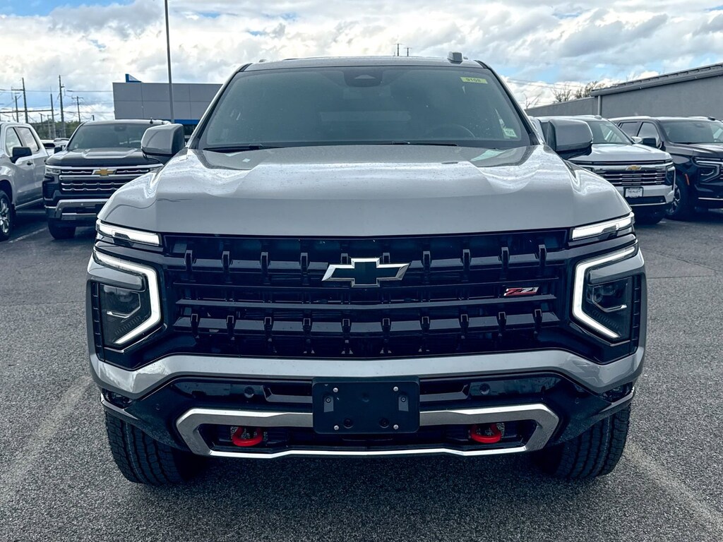 New 2026 Chevrolet Suburban Z71 SUV