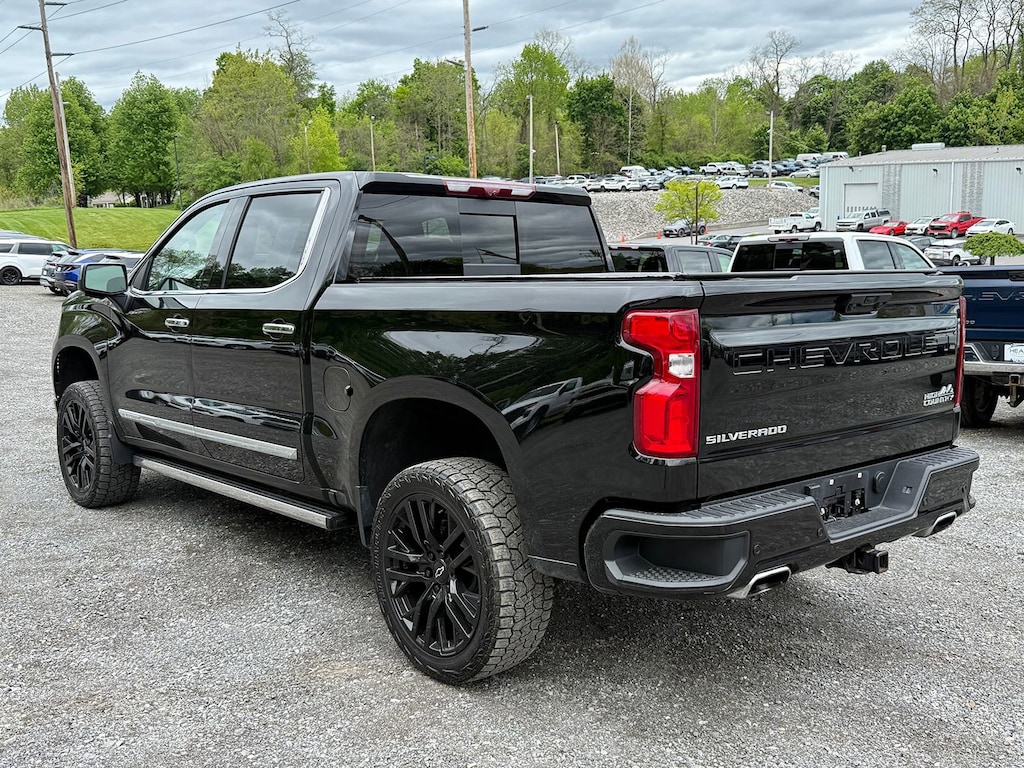 Used 2024 Chevrolet Silverado 1500 High Country Truck Crew Cab